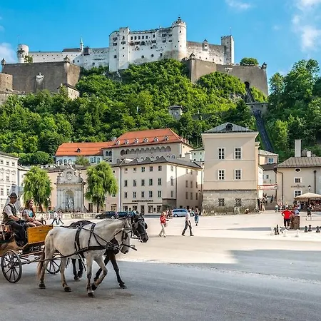 Hotel Kaiserhof 3*