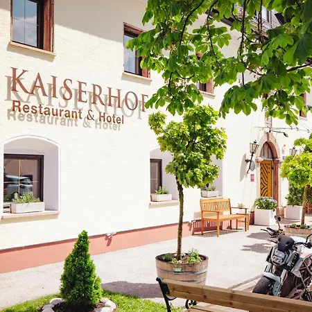 Kaiserhof Hotel 3*