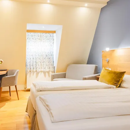 Hotel Kaiserhof 3*