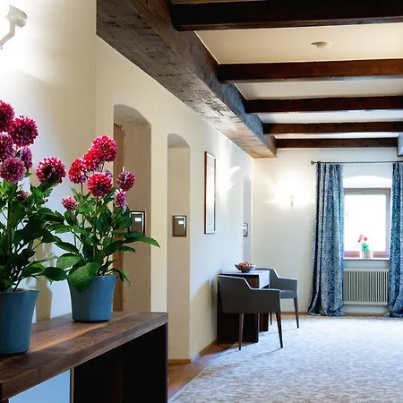 Kaiserhof Hotel 3*