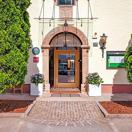 Kaiserhof Отель 3*
